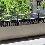 Apartment 2 Beautiful Center Downtown Flat With Balcony Bir - Self Checkin *