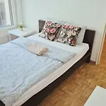 2 Beautiful Center Downtown Flat With Balcony Bir - Self Checkin شقة زيورخ