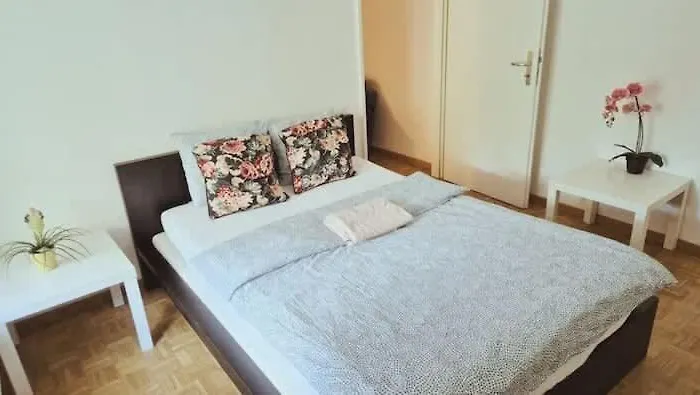 Апартаменты 2 Beautiful Center Downtown Flat With Balcony Bir - Self Checkin *